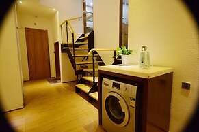 Shenzhen Port Apartment