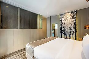 Sterling Palm Bliss - Rishikesh