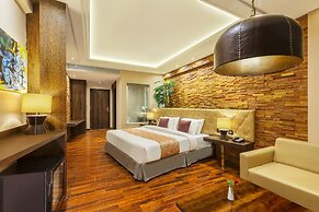 Sterling Palm Bliss - Rishikesh