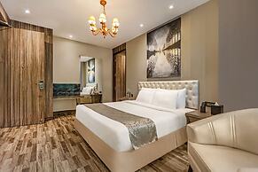 Sterling Palm Bliss - Rishikesh