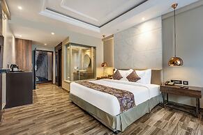 Sterling Palm Bliss - Rishikesh