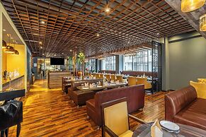 Sterling Palm Bliss - Rishikesh