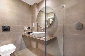 Sterling Palm Bliss - Rishikesh