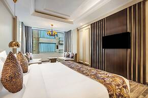 Sterling Palm Bliss - Rishikesh