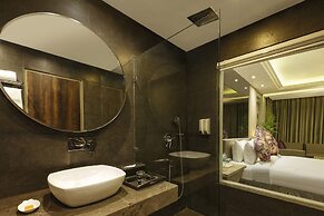 Sterling Palm Bliss - Rishikesh