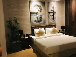 Sterling Palm Bliss - Rishikesh