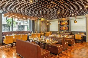 Sterling Palm Bliss - Rishikesh