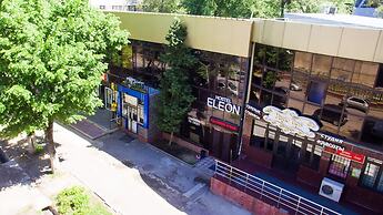 Hostel Eleon