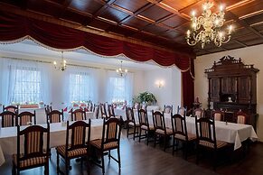 Hotel & Restaurant Lindengarten