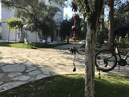 Baharin Bahce Pansiyon