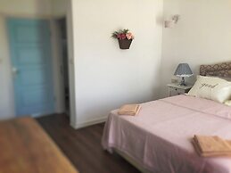 Baharin Bahce Pansiyon