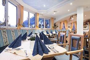 Hotel Edelweiss Schlössl