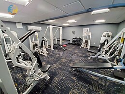 Alexander 604 3 Bedroom Apts by RedAwning