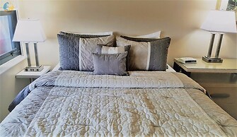 Alexander 1618 2 Bedroom Apts by RedAwning