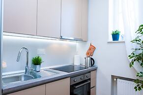 Luxury Main Square Apartments