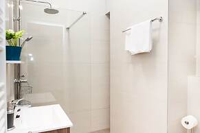 Luxury Main Square Apartments