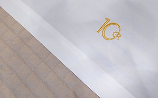 10GR Boutique Hotel and Wine Bar