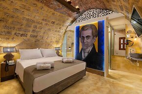 10GR Boutique Hotel and Wine Bar