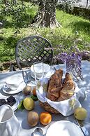 Hotel e Appartamenti al Prà de la Fam