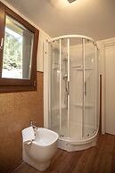 Hotel e Appartamenti al Prà de la Fam