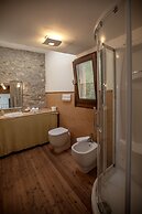 Hotel e Appartamenti al Prà de la Fam