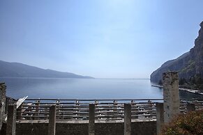 Hotel e Appartamenti al Prà de la Fam