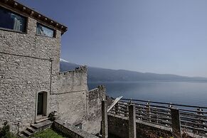 Hotel e Appartamenti al Prà de la Fam