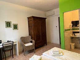 Hotel e Appartamenti al Prà de la Fam