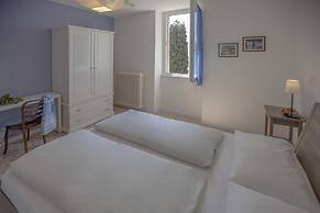 Hotel e Appartamenti al Prà de la Fam