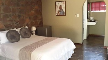 Khan River Lodge