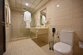 Harbour Suites Hotel from Holiday Gulf Hotel