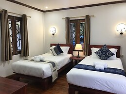 Wisdom Mystery Hotel