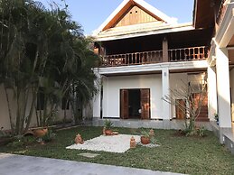 Wisdom Mystery Hotel