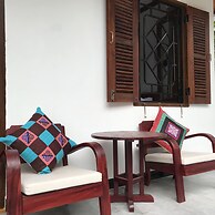 Wisdom Mystery Hotel