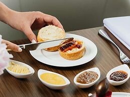 Hotel Chadstone Melbourne MGallery