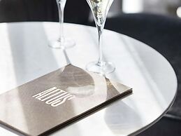 Hotel Chadstone Melbourne MGallery Collection