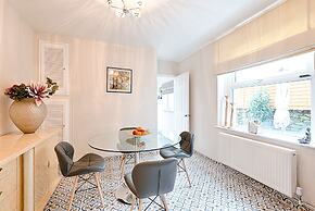 Willows-Cardiff Guest House