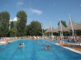 Balatontourist Füred Kemping&Üdülőfalu