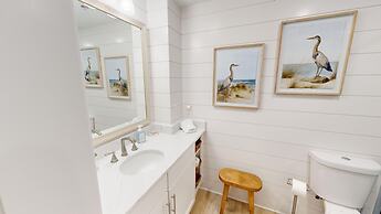 Oceania 506 3 Bedroom Condo by RedAwning