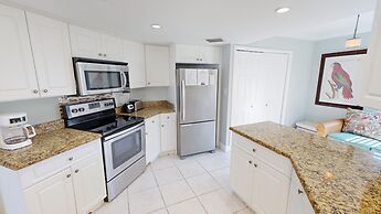 Inlet Reef 308 3 Bedroom Condo by RedAwning