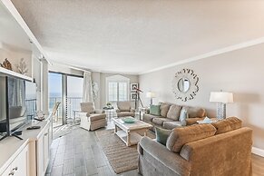 Inlet Reef 403 2 Bedroom Condo by RedAwning