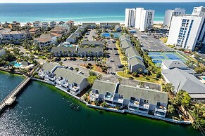 South Bay By The Gulf 097 3 Bedroom Townhouse by RedAwning