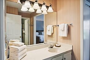 Sandpiper Cove 4117 2 Bedroom Condo by RedAwning