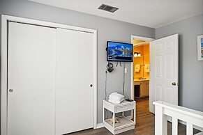 Sandpiper Cove 4117 2 Bedroom Condo by RedAwning