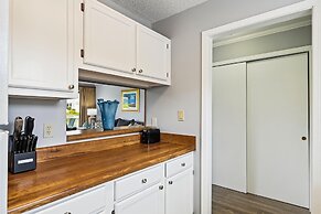 Sandpiper Cove 4117 2 Bedroom Condo by RedAwning