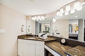 Inlet Reef 610 2 Bedroom Condo by RedAwning