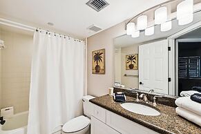 Inlet Reef 610 2 Bedroom Condo by RedAwning