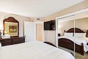 Inlet Reef 610 2 Bedroom Condo by RedAwning