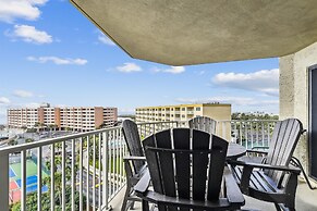 Inlet Reef 610 2 Bedroom Condo by RedAwning