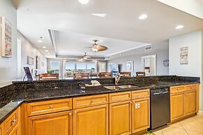 Harbor Landing 601b 3 Bedroom Condo by RedAwning